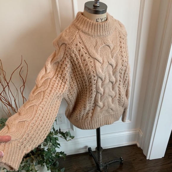Silverflint Sweaters - Sliverflint NWT Women's Cable Knit Sweater